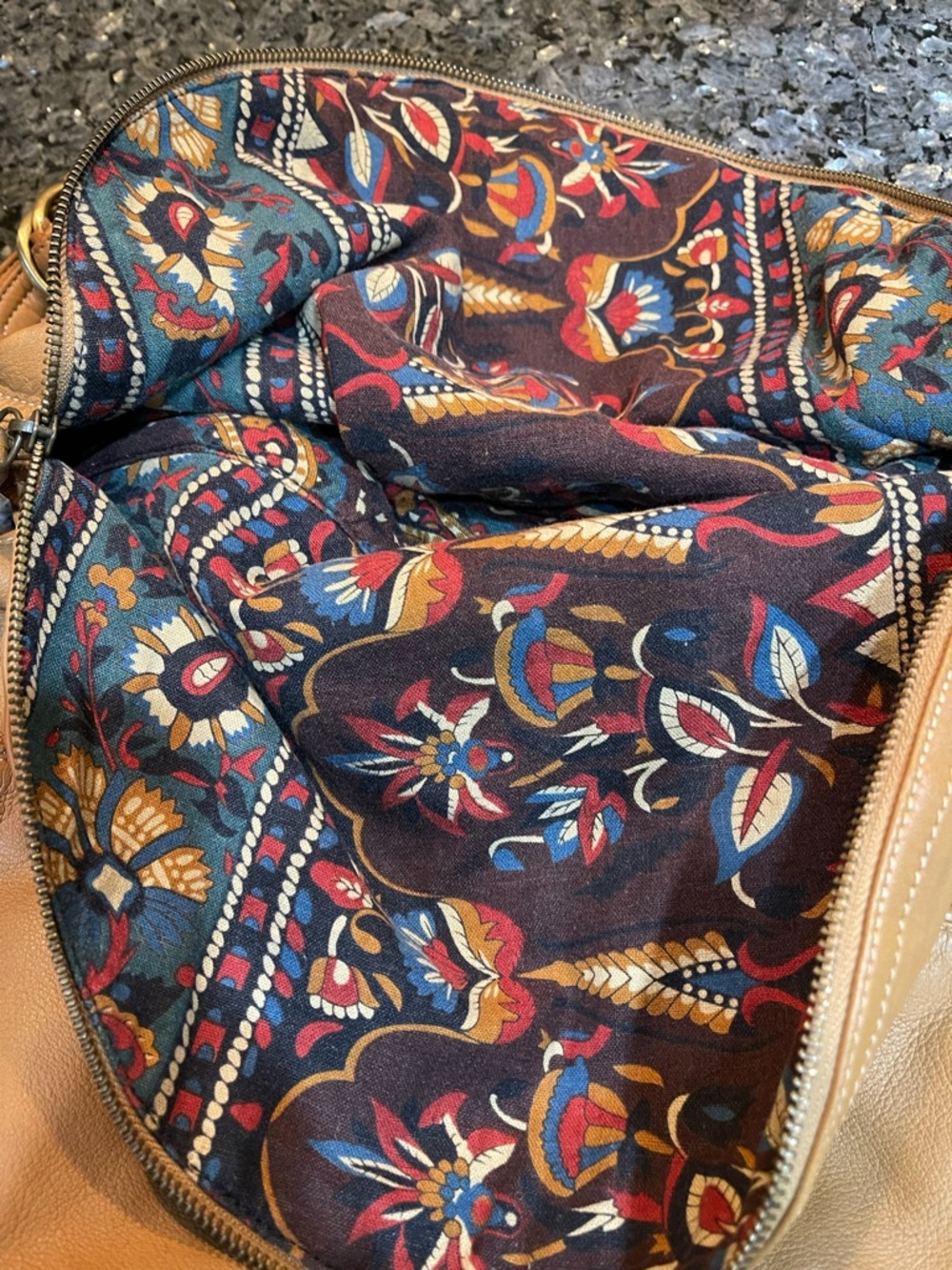 Hayden Harnett Shoulder Bag Tan Leather Hobo with Tassel & Hardware Detail - Picture 13 of 16